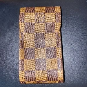 louis vuitton small case or cigarette holder/case